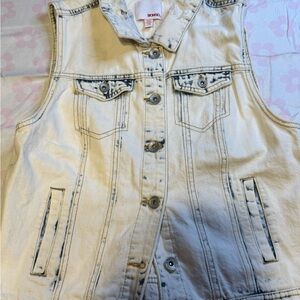 Bongo Light Wash Denim Vest Distressed